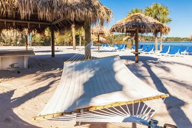 Grand Getaway at Bahama Bay - Plaj