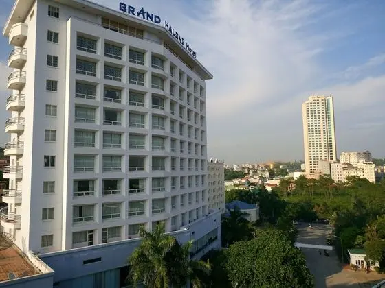 Grand Halong Hotel - Dış Mekan