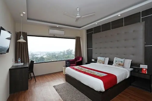 Hotel Grand Harshal
