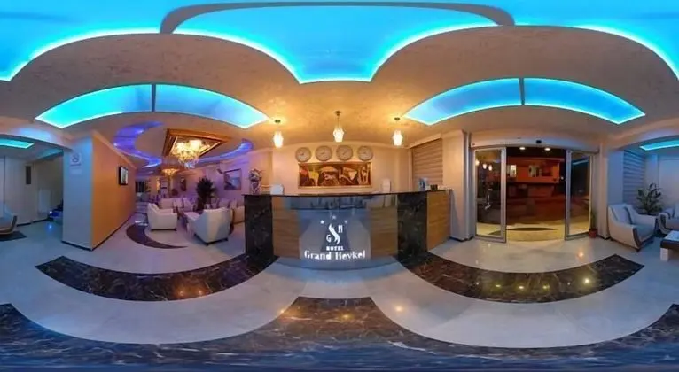 Grand Heykel Hotel - Lobi