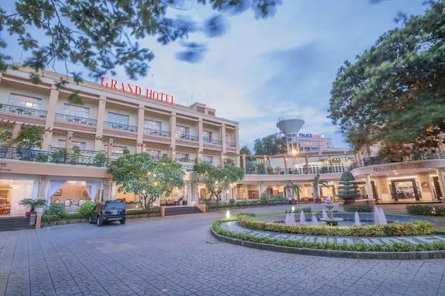 Grand Hotel