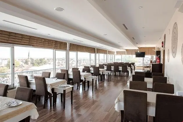 GRAND HOTEL AKŞEHİR - Yerinde Yemek