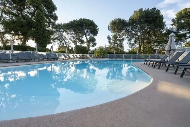 Grand Hôtel Les Lecques - Havuz