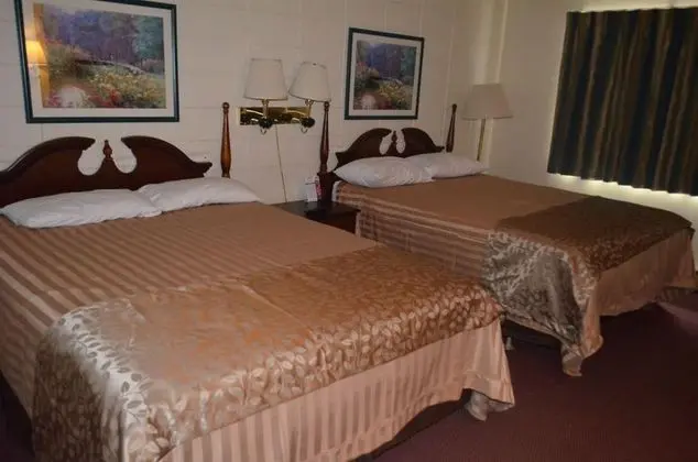 Grand Inn Fargo