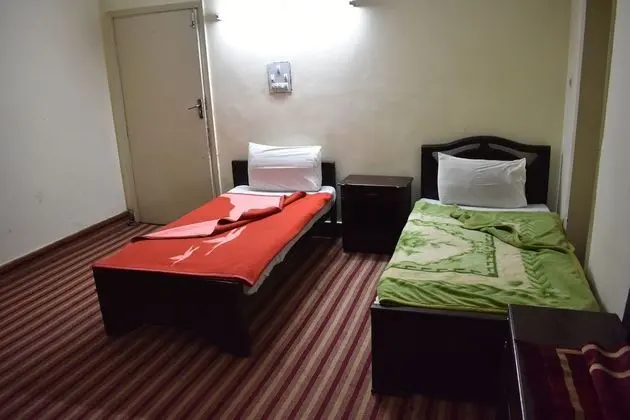 Grand Inn Guest House - Oda