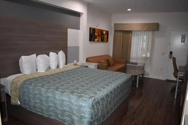 Grand Villa Inn & Suites - Humble - Oda