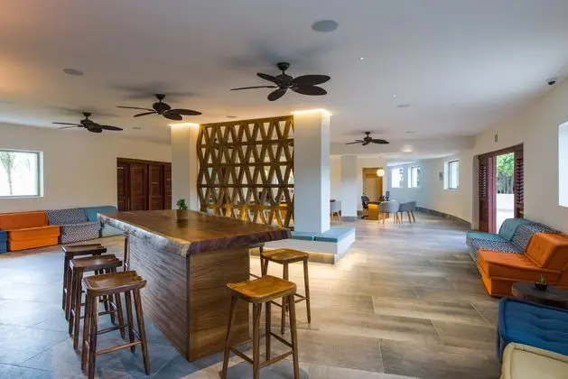 Grand Izla Hotel - Lobi
