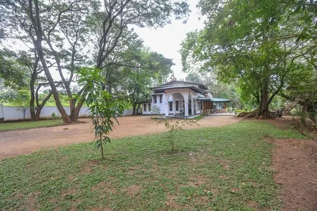 Grand Kalundawa - Dambulla's Hidden Secret - Dış Mekan