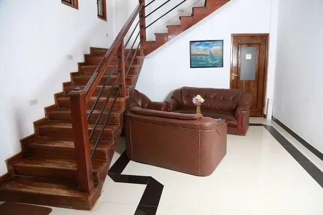 Grand Kalundawa Waterfront Resort - Lobi