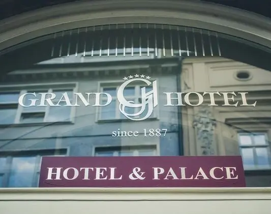 Grand Hotel