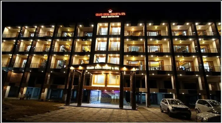 Grand Krisa Resort & Spa