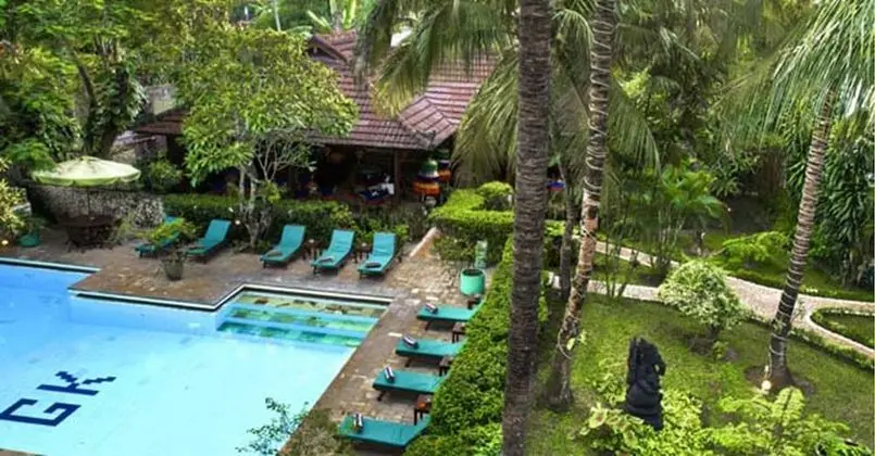 Hotel Grand Kumala - Havuz