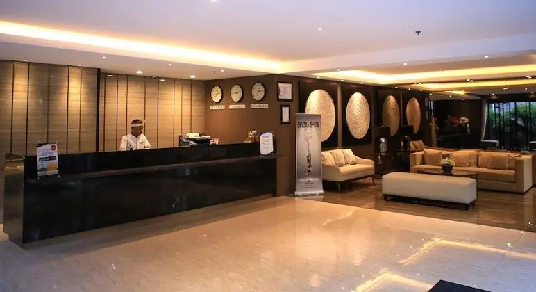 Grand Kuta Hotel and Residence - Lobi