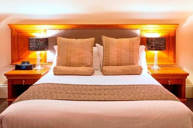 The Grand Hotel Launceston