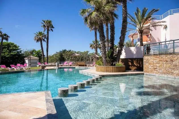 Grand Hotel les Flamants Roses - Havuz