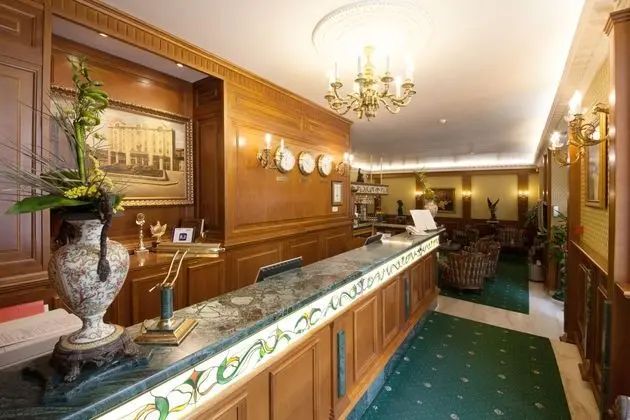 Grand hotel London - Lobi