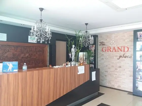 Grand Lopburi Hotel