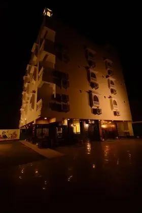 Hotel Grand Lotus Inn