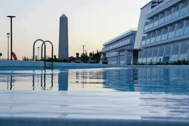 Grand Luxor Hotel - Havuz