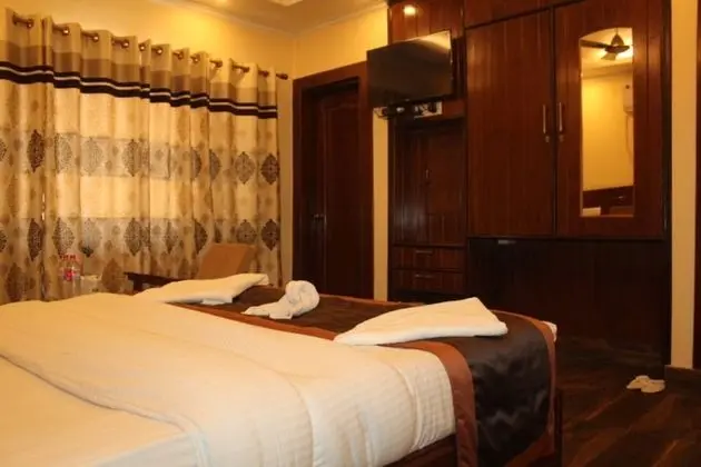 Hotel Grand M.S Srinagar - Oda