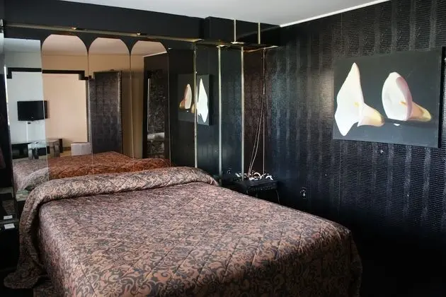 Grand Motel Saint-Hubert - Oda