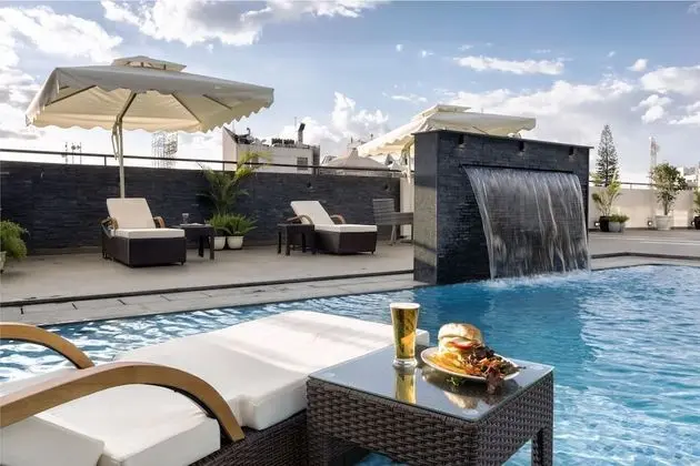 The Grand Magrath Hotel
