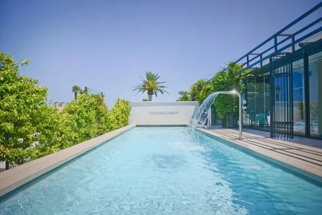Grand Hotel Masseria Santa Lucia - Havuz