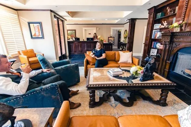The Grand Hotel McKinney - Lobi