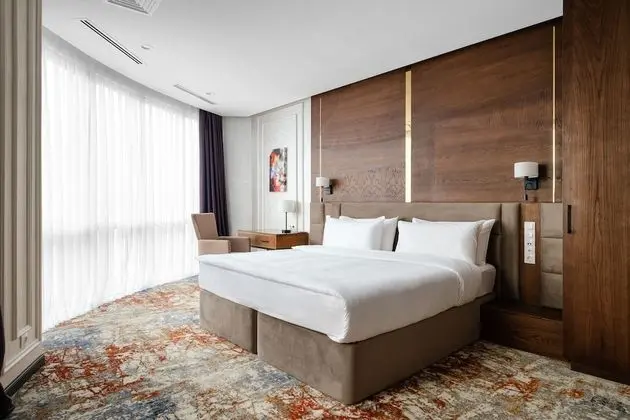 Grand Mildom Hotel