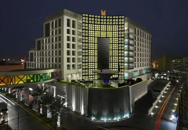 Grand Millennium Muscat - 1