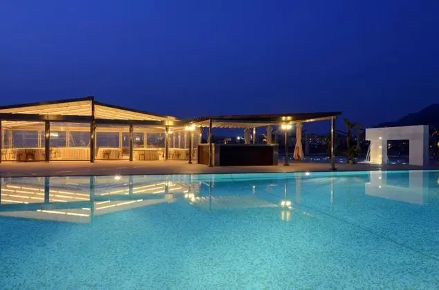Grand Hotel Moon Valley - Havuz