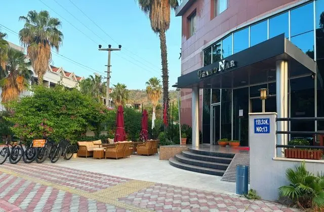 Grand Nar Hotel - 8