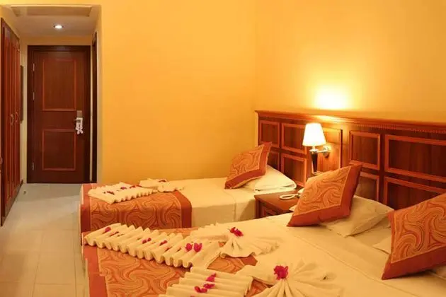 Grand Nar Hotel - 10