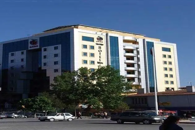 Hotel Grand Nigde - Dış Mekan