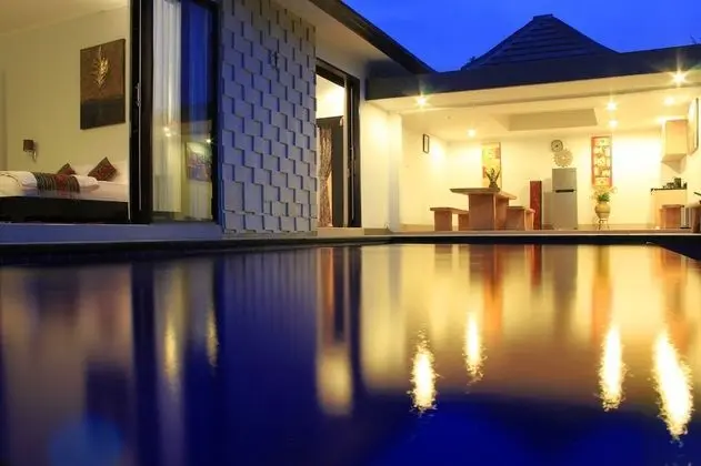 Grand Nismara Villa Seminyak - Havuz