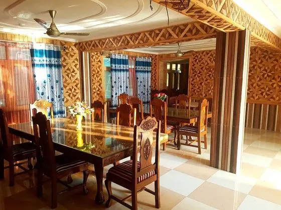 Grand Noora Palace - Lobi