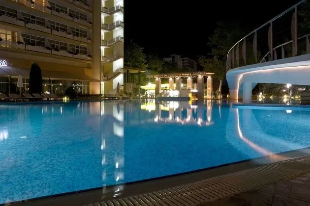 Grand Hotel Oasis - Havuz