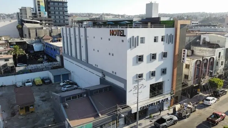 Hotel Grand One Plaza - Dış Mekan