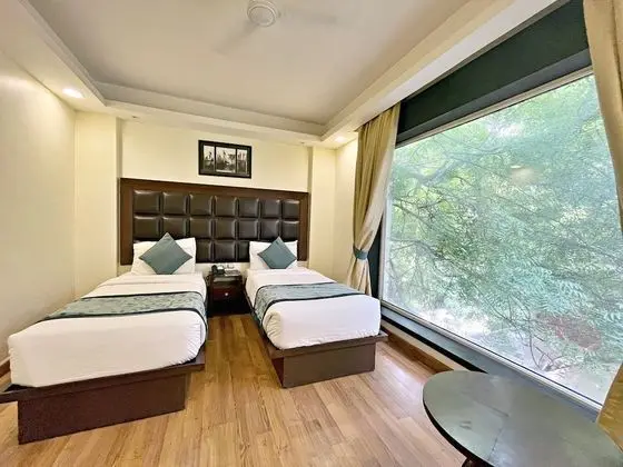 The Grand Orion - Kailash Colony - Oda