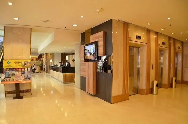 Hotel Grand Pacific (SG Clean) - Lobi