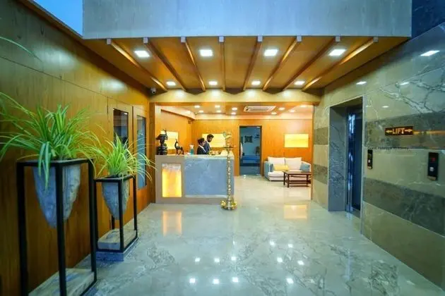 Hotel Grand Padappai Residency - Lobi