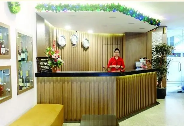 Grand Palace Hotel Makassar - Lobi