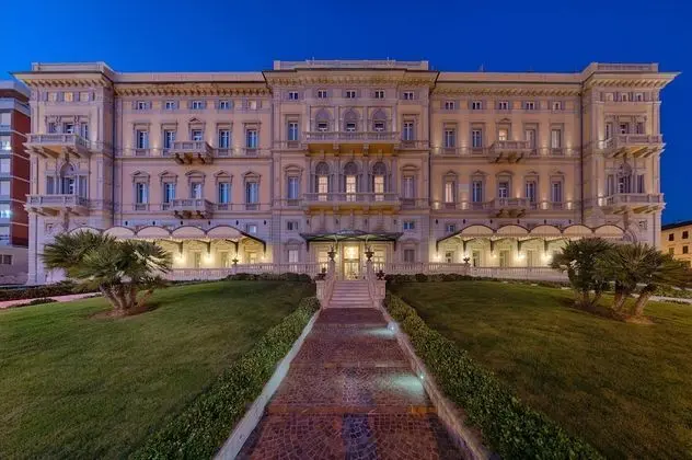 Grand Hotel Palazzo Livorno - MGallery - Dış Mekan