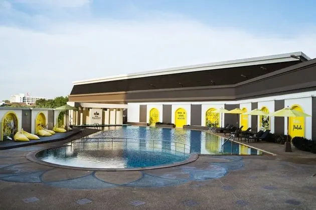 Grand Palazzo Hotel Pattaya - Havuz