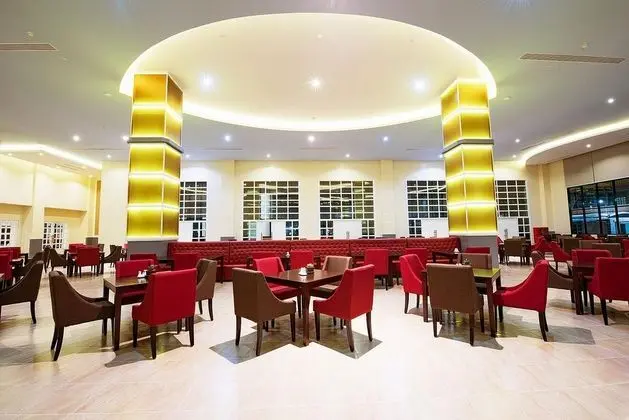 Grand Palazzo Hotel Pattaya - Yeme / İçme