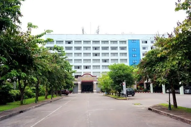 Grand Park Hotel - Dış Mekan