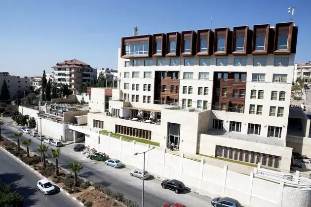 Grand Park Hotel