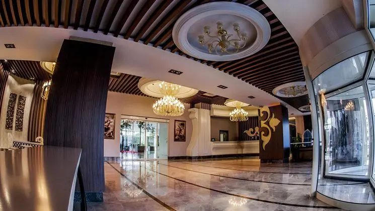 Grand Pasha Kyrenia Hotel & Casino & Spa - Lobi