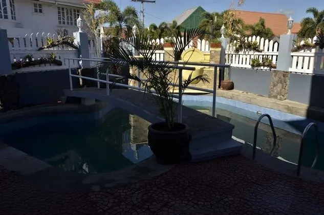 Grand Peninsula Suites - Havuz