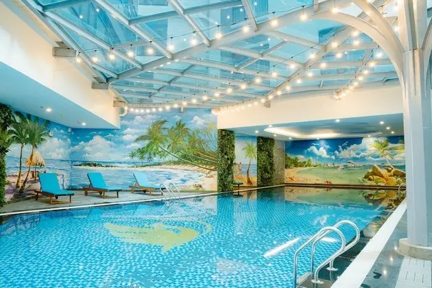 Grand Phoenix Hotel Bac Ninh - Havuz